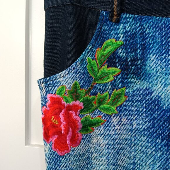 Petit Pois by Viviana G, Stretch Knit Floral Embroidered Denim look Jegging - Picture 3 of 8